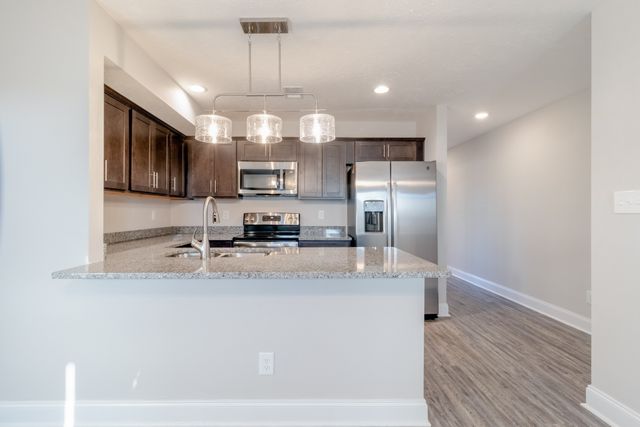 1000 Henry Place Blvd Unit 407, Clarksville, TN 37042