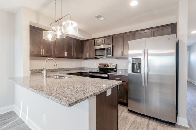 1000 Henry Place Blvd Unit 407, Clarksville, TN 37042