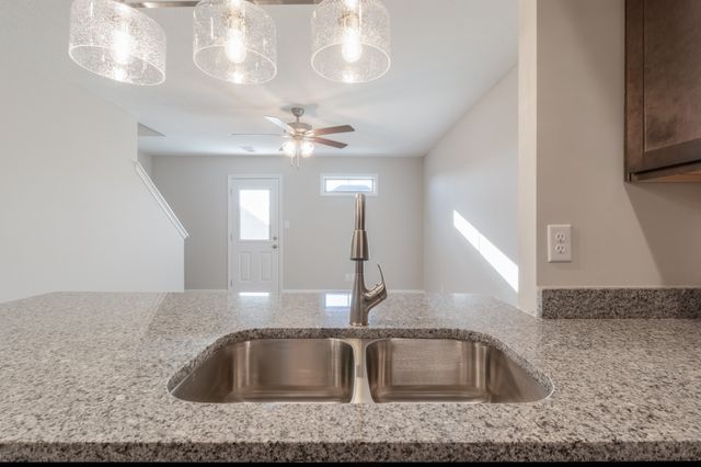 1000 Henry Place Blvd Unit 407, Clarksville, TN 37042