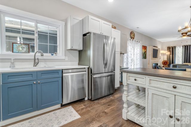 116 Northbend Drive, Asheville, NC 28804