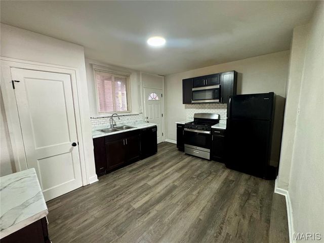 3225 Arsenal Street 1W, St Louis, MO 63118