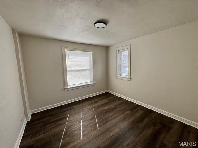 3225 Arsenal Street 1W, St Louis, MO 63118