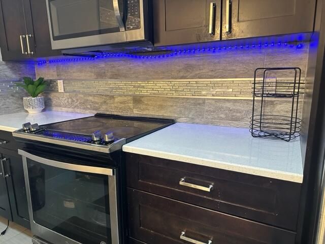 5584 NW 59th Place, Tamarac, FL 33319