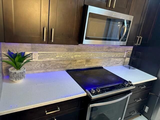 5584 NW 59th Place, Tamarac, FL 33319