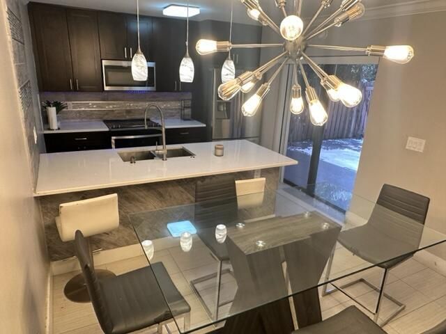 5584 NW 59th Place, Tamarac, FL 33319