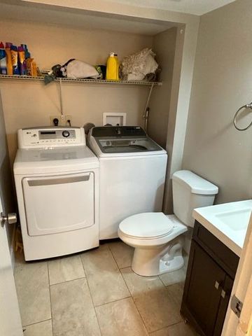 5584 NW 59th Place, Tamarac, FL 33319