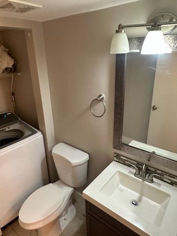 5584 NW 59th Place, Tamarac, FL 33319