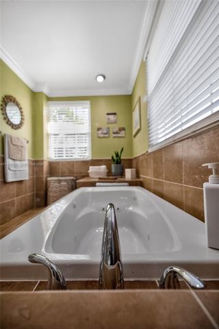 1485 NW 129th Ter, Sunrise, FL 33323