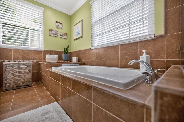 1485 NW 129th Ter, Sunrise, FL 33323