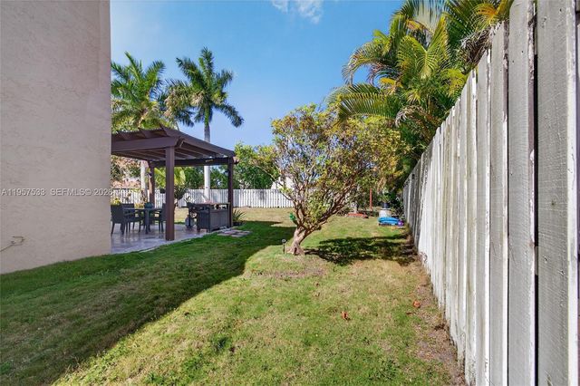 1485 NW 129th Ter, Sunrise, FL 33323