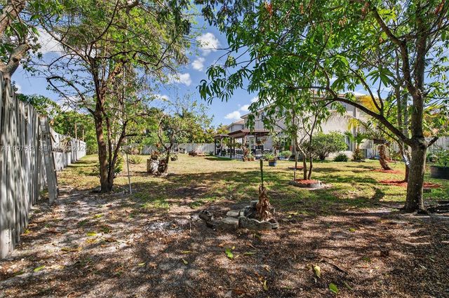 1485 NW 129th Ter, Sunrise, FL 33323