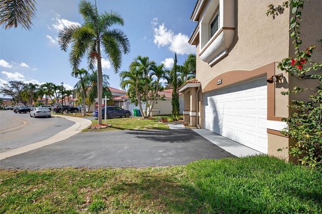 1485 NW 129th Ter, Sunrise, FL 33323