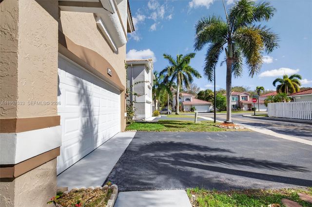 1485 NW 129th Ter, Sunrise, FL 33323