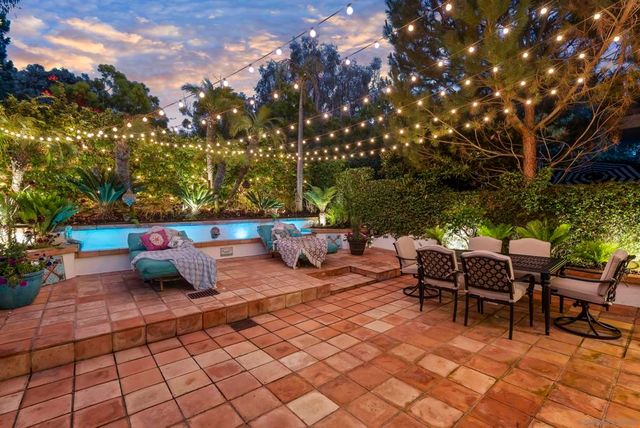 9757 Keeneland Row, La Jolla, CA 92037