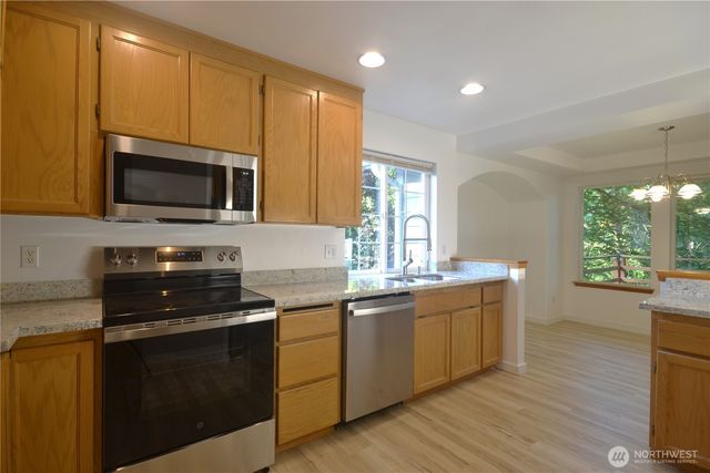 10415 Whitman Avenue SW, Lakewood, WA 98499