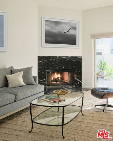 938 Lincoln Boulevard 3, Santa Monica, CA 90403