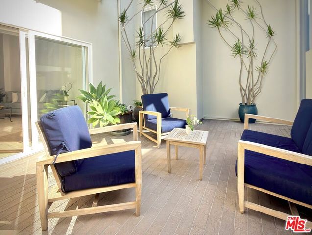 938 Lincoln Boulevard 3, Santa Monica, CA 90403