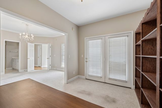 1525 Stratford Hall Cir, Murfreesboro, TN 37130