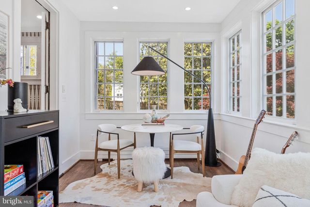 3711 MCKINLEY ST NW, Washington, DC 20015