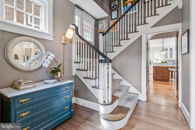 3711 MCKINLEY ST NW, Washington, DC 20015