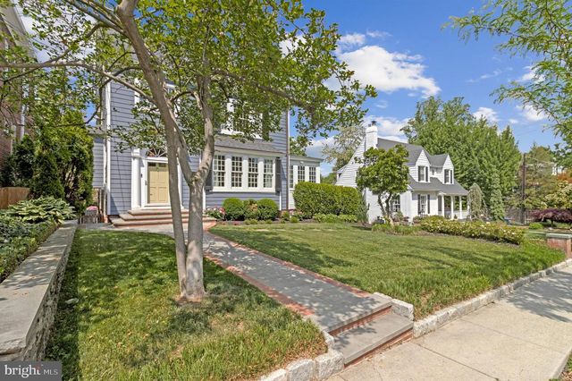 3711 MCKINLEY ST NW, Washington, DC 20015