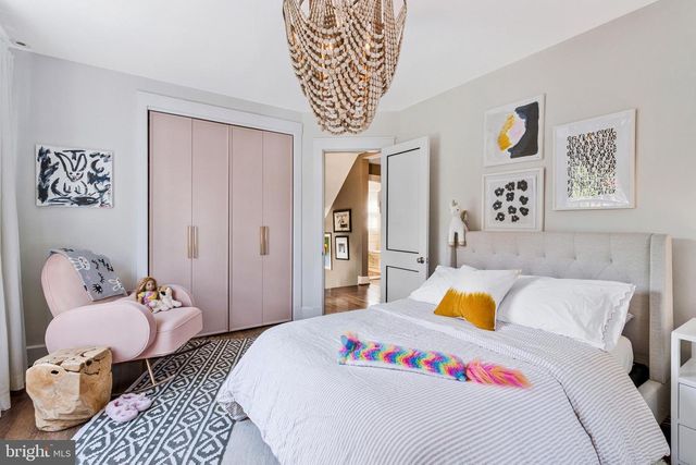 3711 MCKINLEY ST NW, Washington, DC 20015