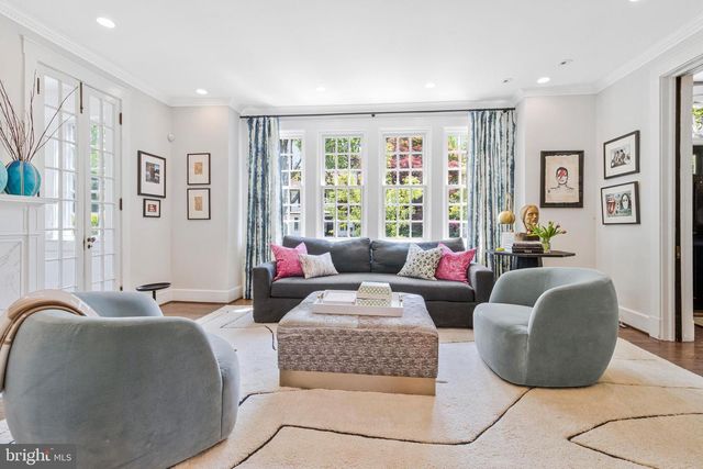 3711 MCKINLEY ST NW, Washington, DC 20015