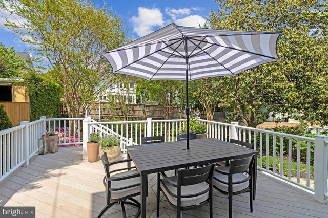 3711 MCKINLEY ST NW, Washington, DC 20015