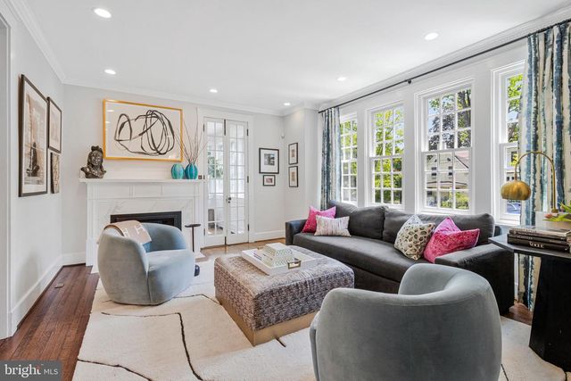 3711 MCKINLEY ST NW, Washington, DC 20015