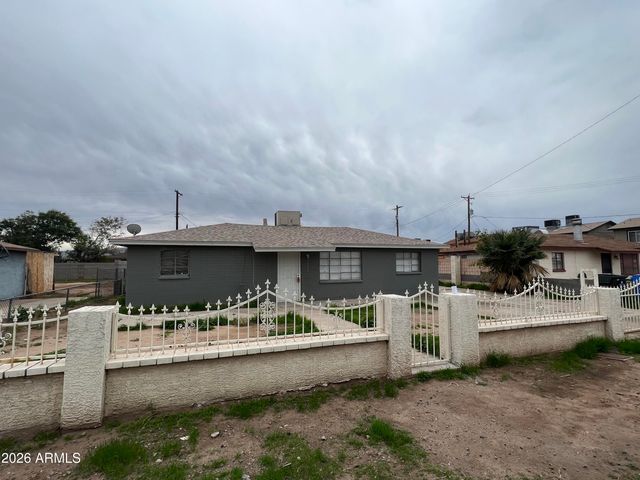 2233 E WOOD Street, Phoenix, AZ 85040