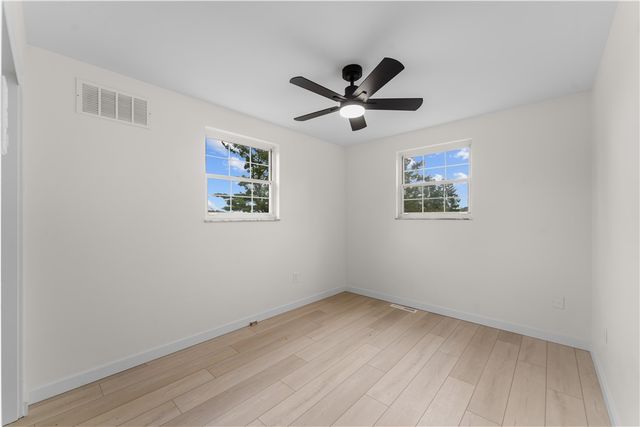 1010 1st St, Penn Twp, PA 15085