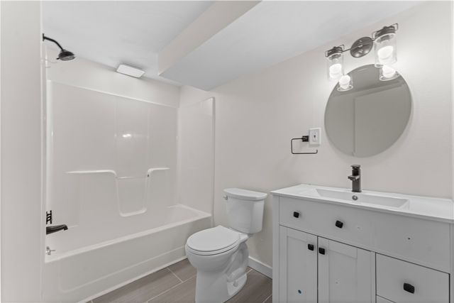 1010 1st St, Penn Twp, PA 15085