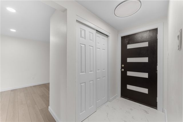 1010 1st St, Penn Twp, PA 15085