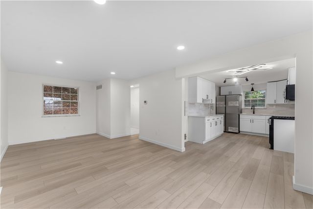 1010 1st St, Penn Twp, PA 15085