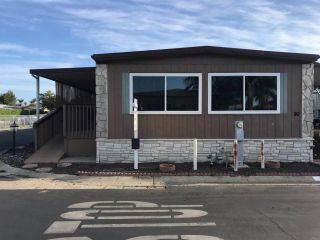 1010 E Bobier East 86, Vista, CA 92084