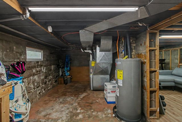 163 Highland Avenue, Holland, MI 49423