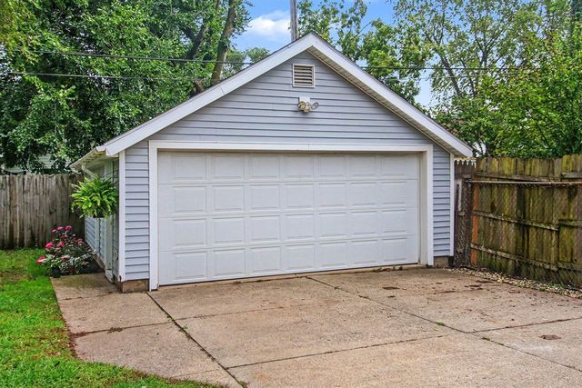 163 Highland Avenue, Holland, MI 49423