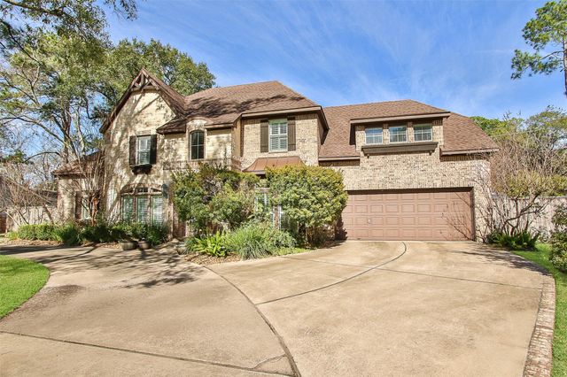 11722 Spriggs Way, Houston, TX 77024