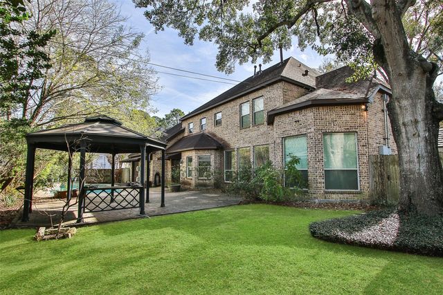 11722 Spriggs Way, Houston, TX 77024