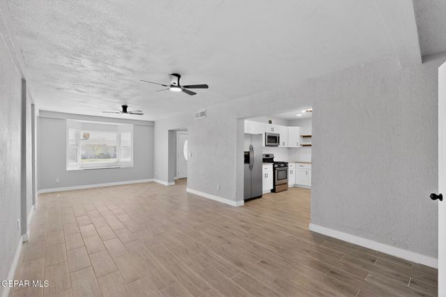 4801 CHISOS Lane, El Paso, TX 79904