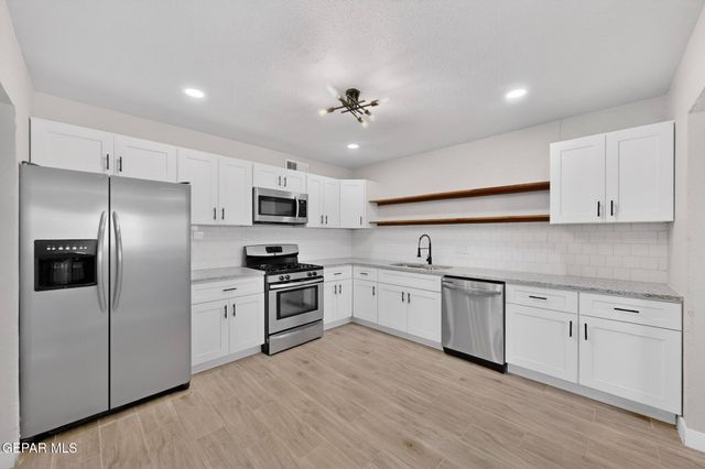 4801 CHISOS Lane, El Paso, TX 79904