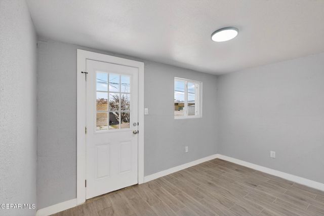 4801 CHISOS Lane, El Paso, TX 79904