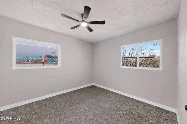 4801 CHISOS Lane, El Paso, TX 79904