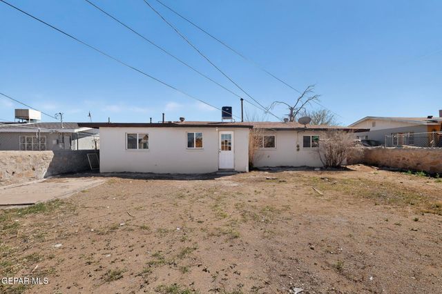 4801 CHISOS Lane, El Paso, TX 79904