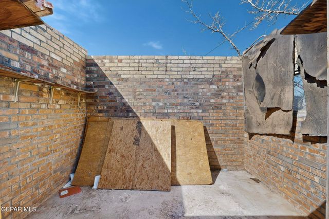 4801 CHISOS Lane, El Paso, TX 79904