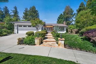 228 Royal Saint Ct, Danville, CA 94526