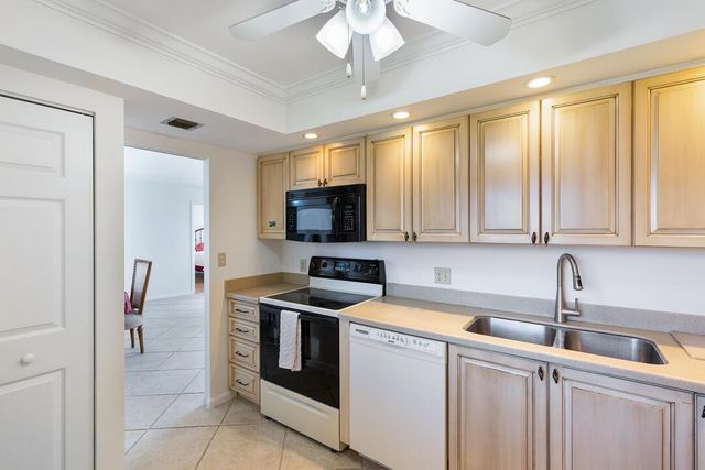 400 Ocean Trail Way 1108, Jupiter, FL 33477