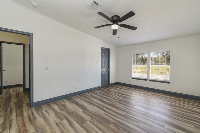 295 County Road 37301, Splendora, TX 77372
