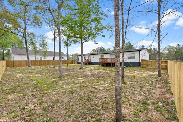 295 County Road 37301, Splendora, TX 77372