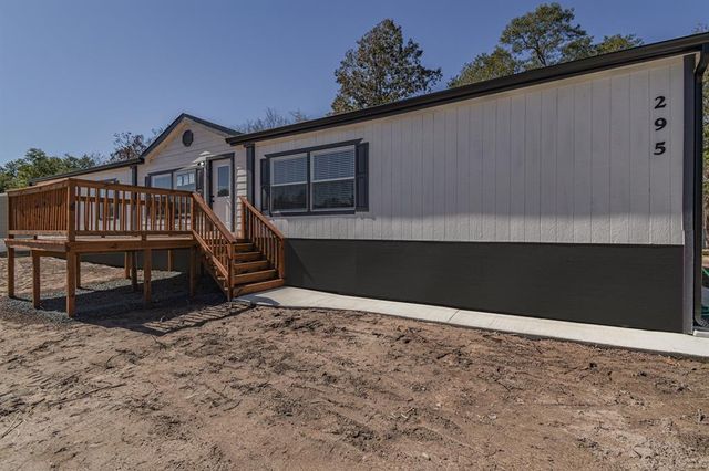295 County Road 37301, Splendora, TX 77372